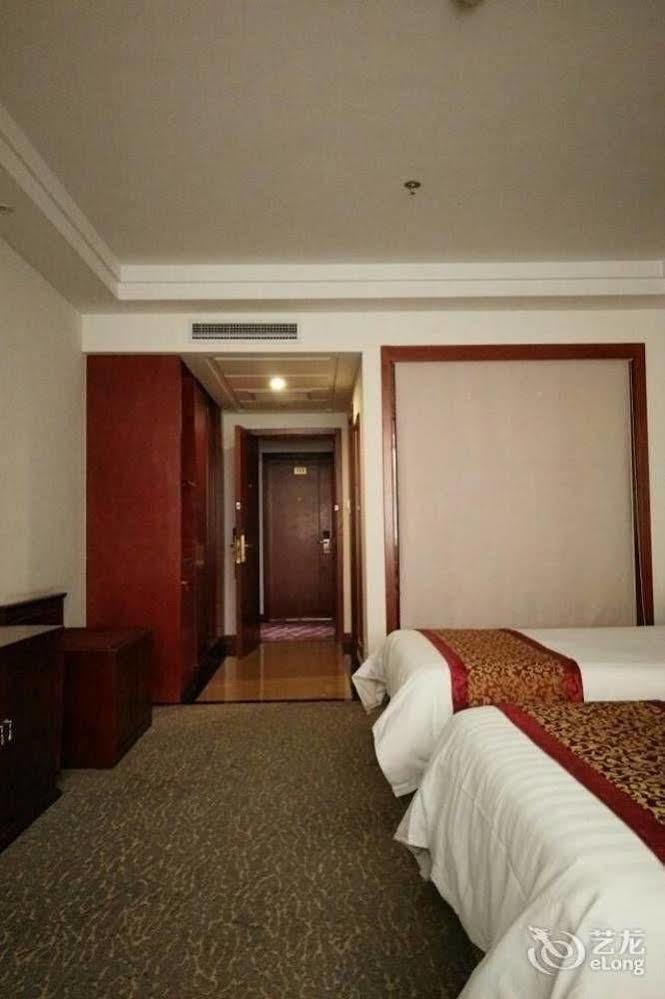 Byfond Hotel Shanghai Esterno foto
